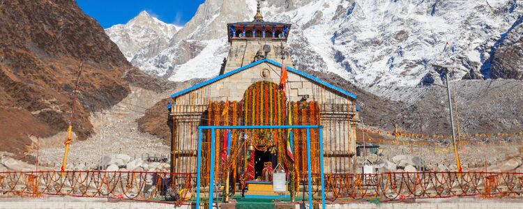 केदारनाथ मंदिर का रहस्य: इतिहास, महत्व और यात्रा गाइड 2025 3 केदारनाथ मंदिर